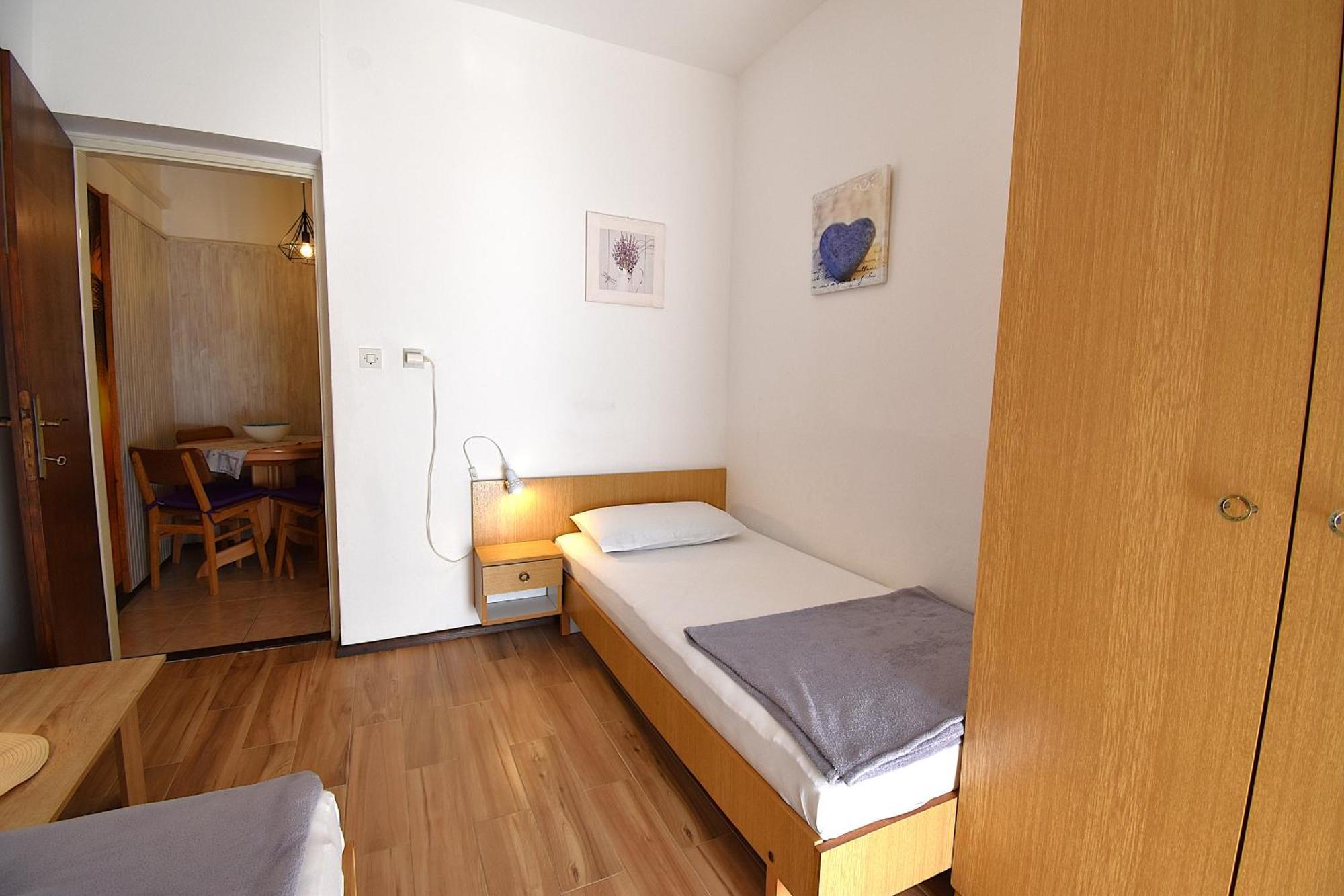 Apartments Zenko Rab Town Exterior photo